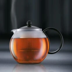 Bodum Tee-Kanne Assam 1844-01 Glas, Mit Kunststoff-Sieb, French Press, Schwarz, 1,0 L -Angebote HausGlanz Store 1c5fa9695581c8b72f252ce4fe554353444b48f1 tee kanne bodum assam 1844 01 glas