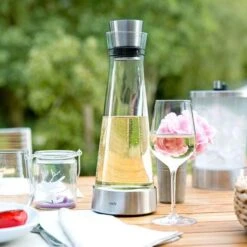 Emsa Karaffe Flow Slim 514233, Mit Kühlstation Und Deckel, 1 Liter -Angebote HausGlanz Store 1f1426c61ac335ec964be4842a04af37f4419a8a karaffe emsa flow slim 514233