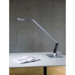 Luctra Schreibtischlampe Table Pro 2 Linear LED, Standfuß, Dimmbar, USB, Silber -Angebote HausGlanz Store 2c3e27371746668cddda02f1970de18fb32ee55a schreibtischlampe luctra table pro 2 linear led