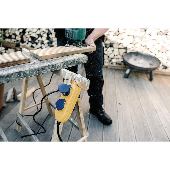 Brennenstuhl Strom-Verlängerungskabel 1168720010, 5m, 4 X Schutzkontakt, Außen IP54, Mit FI 3 Brennenstuhl Strom-Verlängerungskabel 1168720010, 5m, 4 X Schutzkontakt, Außen IP54, Mit FI – Bild 3