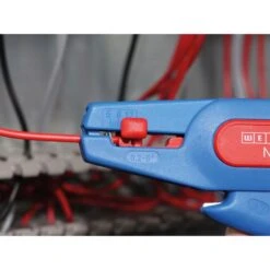 WEICON Abisolierzange No. 5, 51000005, 0,2 - 6 Mm², Länge 165mm, Selbsteinstellend -Angebote HausGlanz Store a2aa416766b746308a5b9594418a4bff49112c3f abisolierzange weicon no. 5 51000005