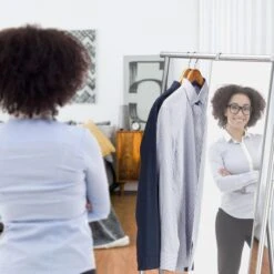 Relaxdays Garderobenständer 10022580, Mit Ablage & Spiegel, Metall, Silber 10 Relaxdays Garderobenständer 10022580, Mit Ablage & Spiegel, Metall, Silber -Angebote HausGlanz Store ef2800f9139024decf3728ad68145bb825949d23 garderobenstaender relaxdays 10022580